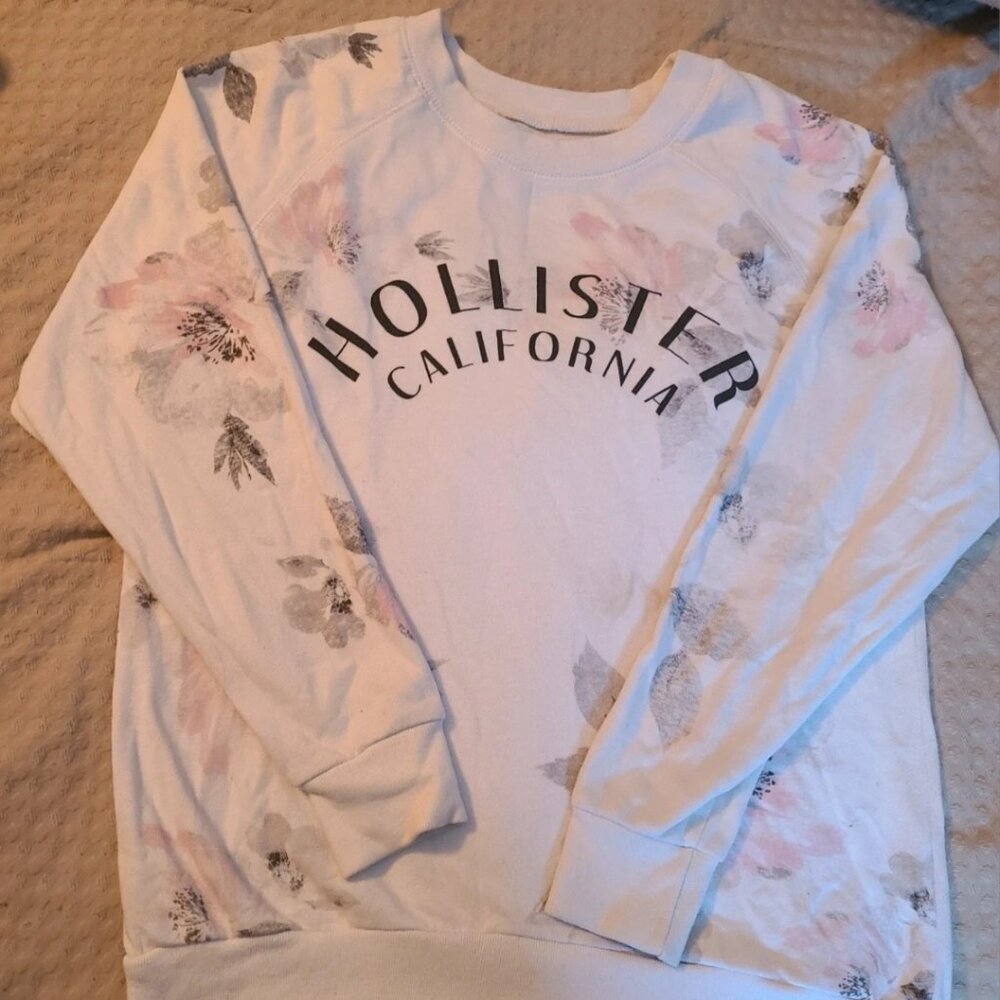 Hollister California Floral Sweatshirt